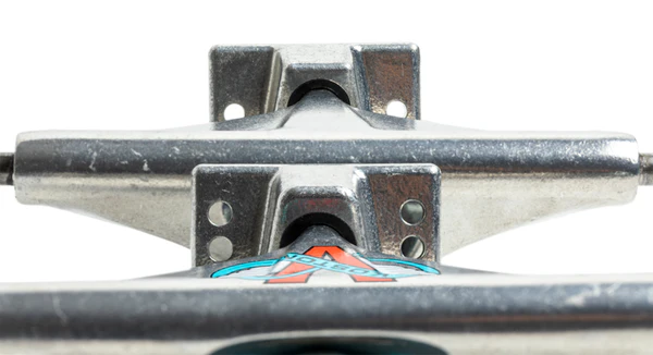 Venture Trucks - Koston V8 Polished 5.6 high